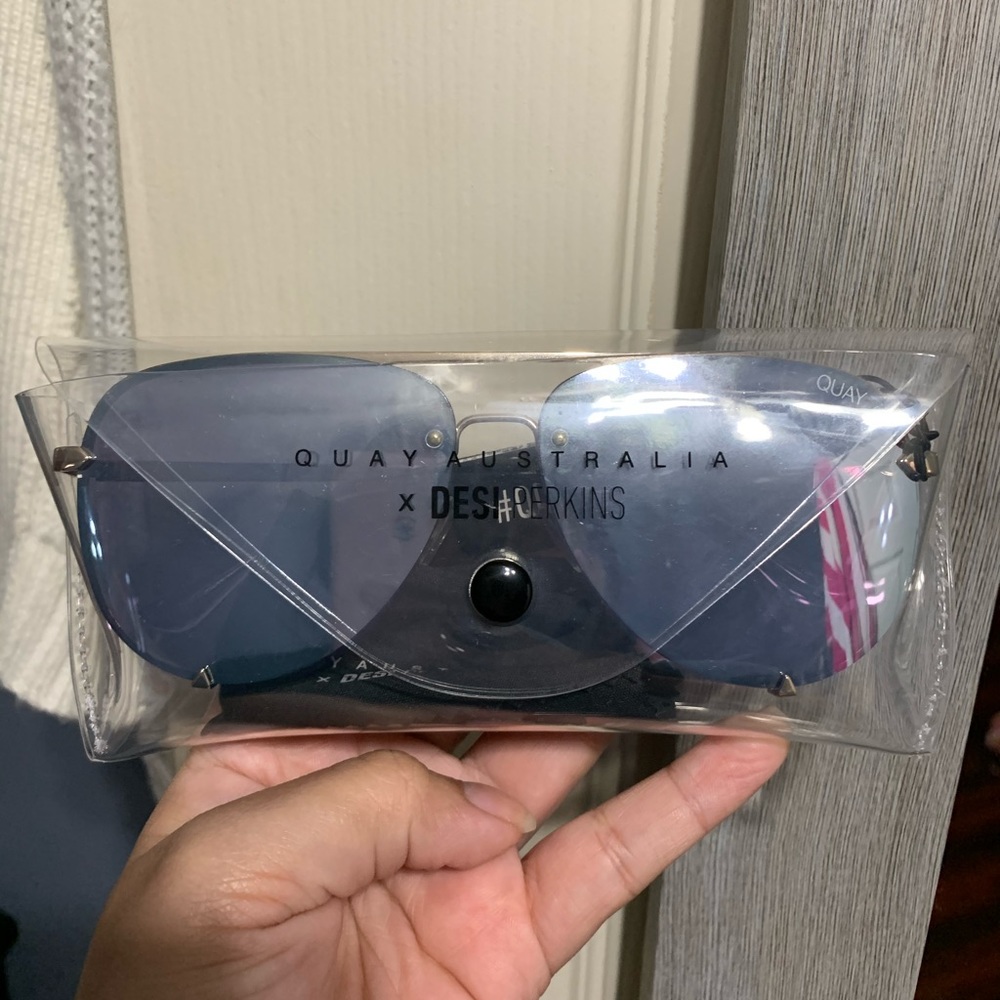 QUAY Highkey Rimless